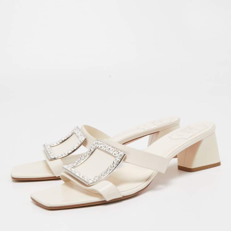 Pre Owned Roger Vivier Off White Leather Crystal Embellished Slide Sandals Size 42