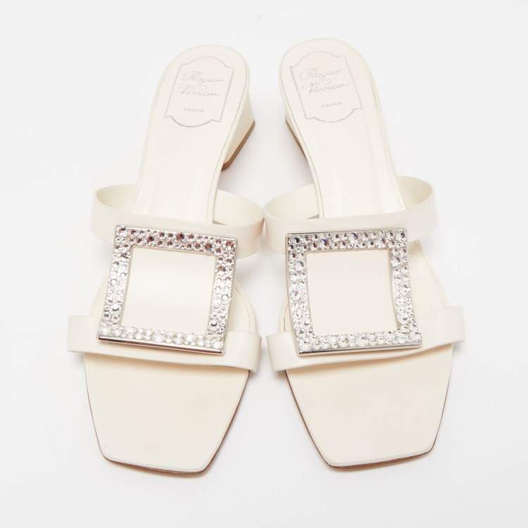 Pre Owned Roger Vivier Off White Leather Crystal Embellished Slide Sandals Size 42