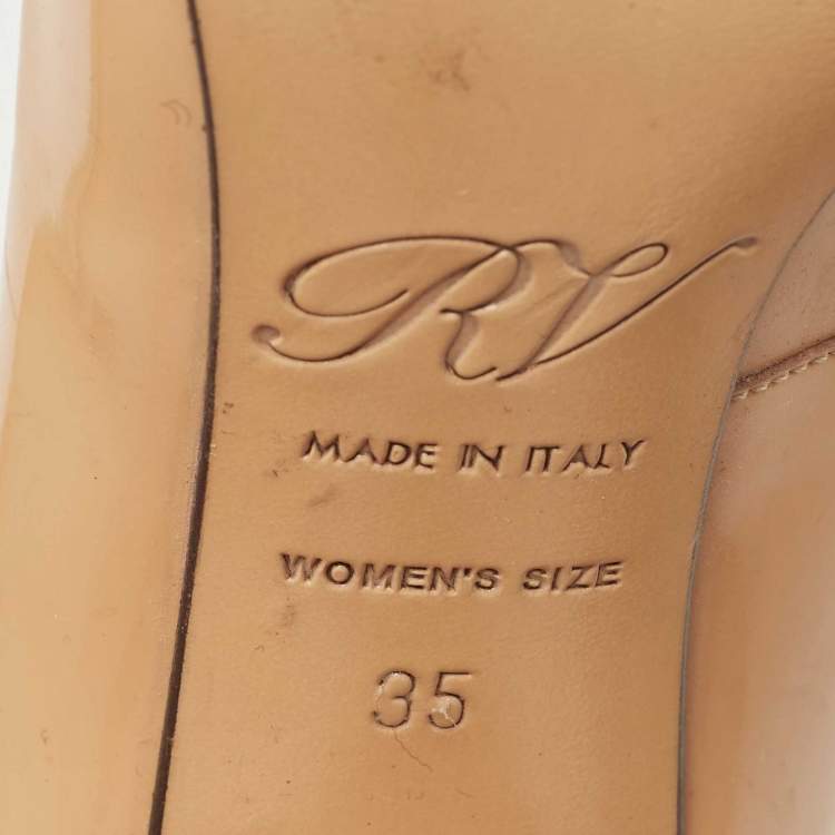 Pre Owned Roger Vivier Beige Patent Leather Pointed Toe Pumps Size 35