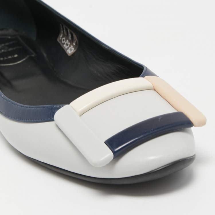 Pre Owned Roger Vivier Grey Leather Buckle Detail Square Cap Toe Ballet Flats Size 37