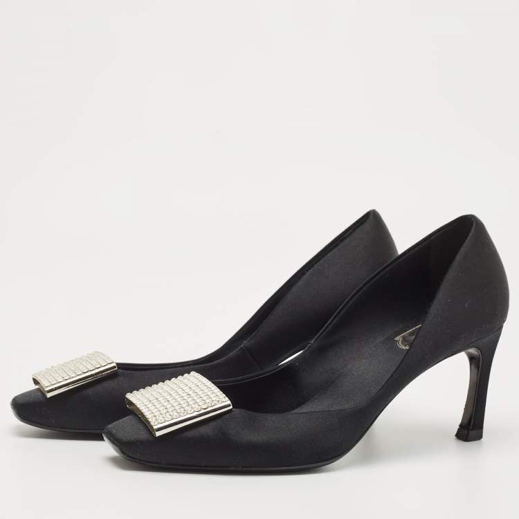 Pre Owned Roger Vivier Black Satin Embellished Pumps Size 39