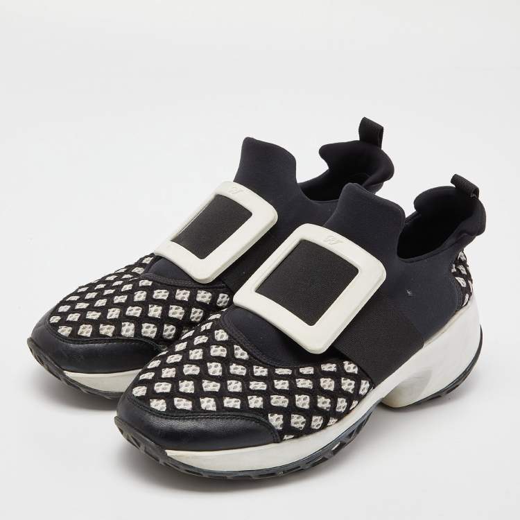 Pre Owned Roger Vivier Black/White Mesh and Neoprene Viv Run Sneakers Size 38