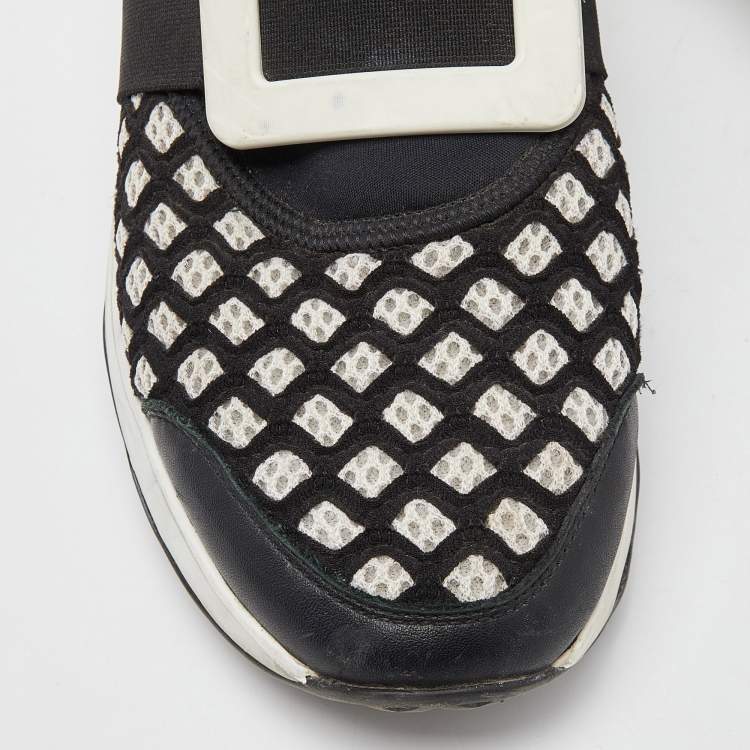 Pre Owned Roger Vivier Black/White Mesh and Neoprene Viv Run Sneakers Size 38