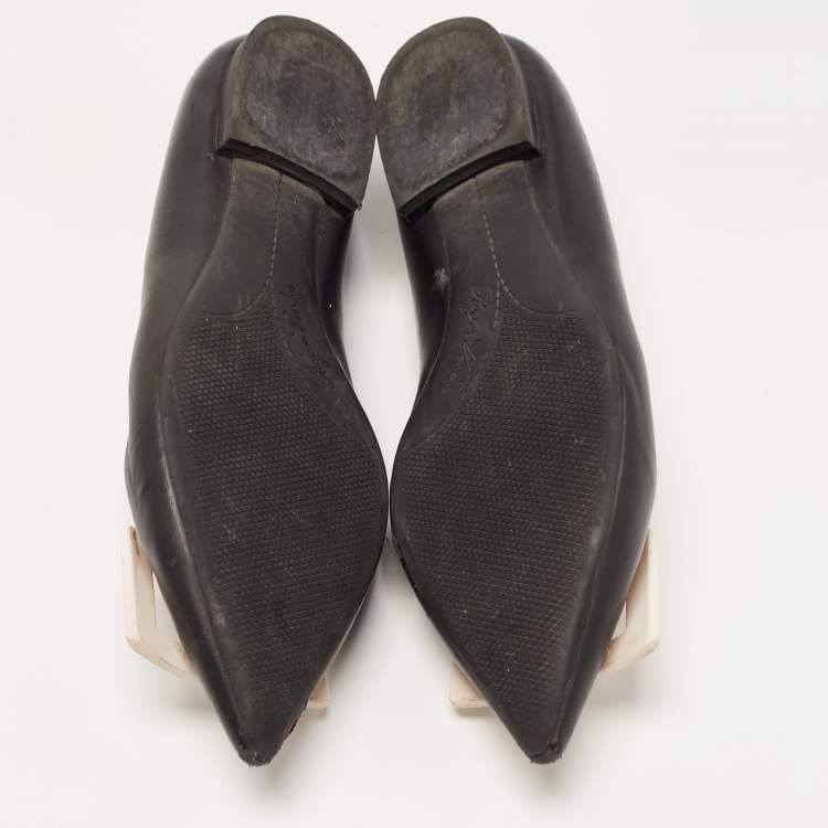 Pre Owned Roger Vivier Black Leather Gommette Ballet Flats Size 37