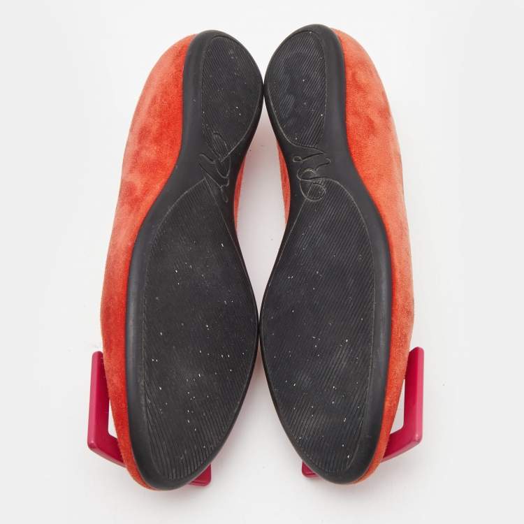Pre Owned Roger Vivier Orange Suede Vivier Ballet Flats Size 35