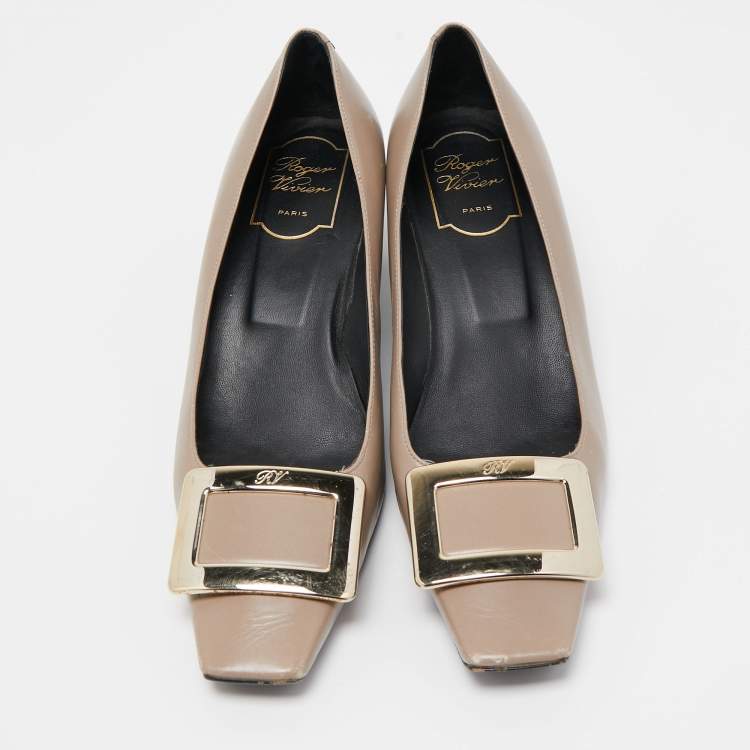 Pre Owned Roger Vivier Grey Leather Belle Vivier Pumps Size 38
