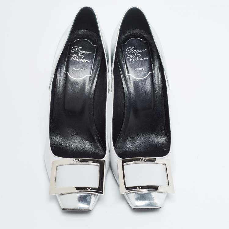 مملوكة مسبقًا Roger Vivier Grey/Silver Leather Trompette Pumps Size 38