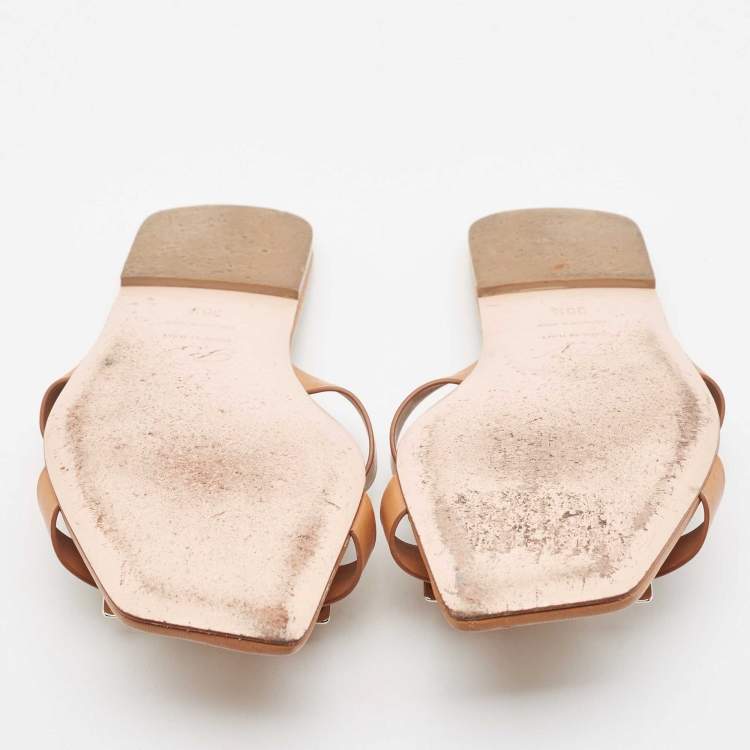 Pre Owned Roger Vivier Brown Leather Flat Slides Size 36.5 