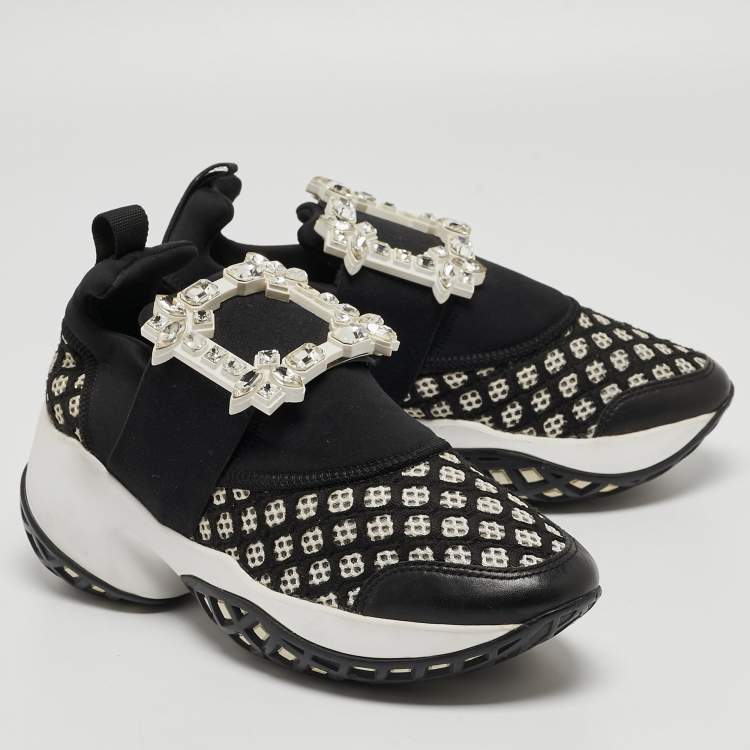 Pre Owned Roger Vivier Black/White Mesh and Neoprene Viv Run Strass Sneakers Size 35
