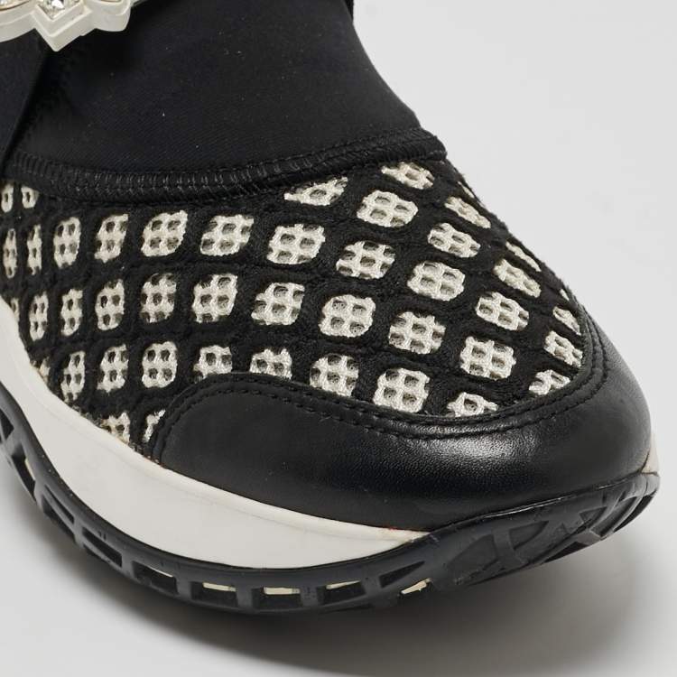 Pre Owned Roger Vivier Black/White Mesh and Neoprene Viv Run Strass Sneakers Size 35