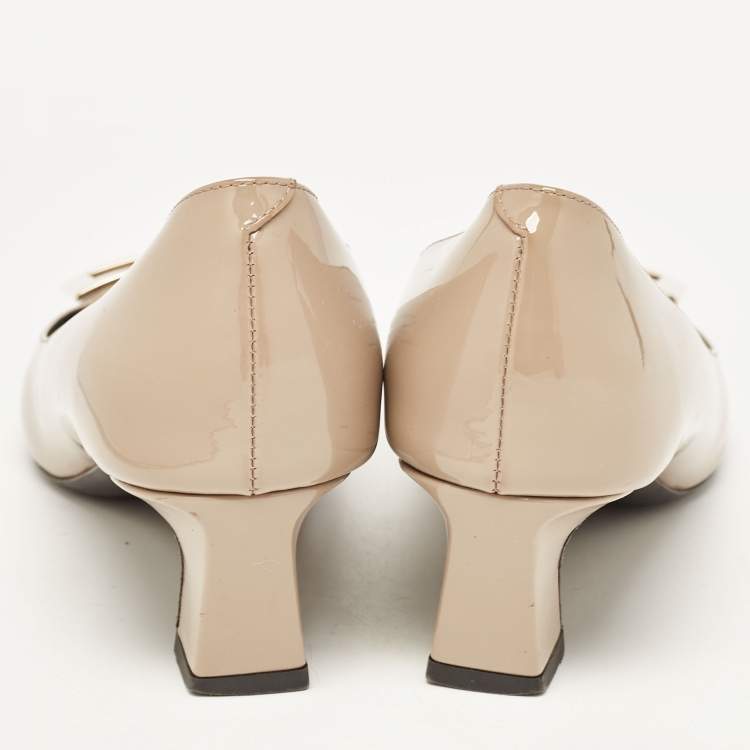 Pre Owned Roger Vivier Grey Patent Leather Trompette Pumps Size 37