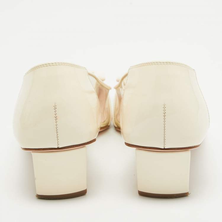 Pre Owned Roger Vivier Cream/Transparent Patent and PVC Belle Vivier Pumps Size 36