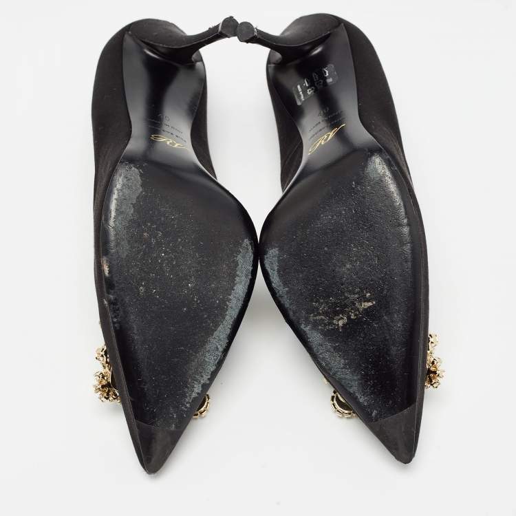 Pre Owned Roger Vivier Black Satin Flower Strass Buckle Pumps Size 40