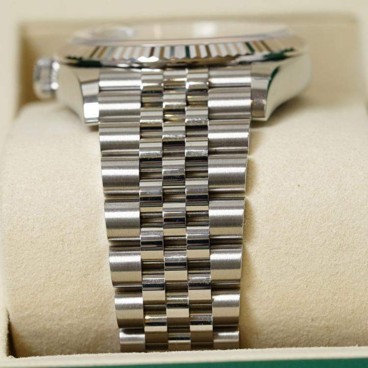 Pre Owned Rolex Datejust 126234-0021 Automatic Purple Diamond Stainless Steel Women’s Wristwatch 36 mm