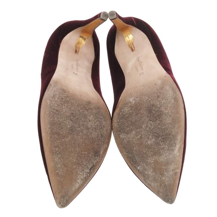 Pre Owned Rupert Sanderson Deep Red Velvet Crystal Embellished Pointed Toe Pumps Size 39
