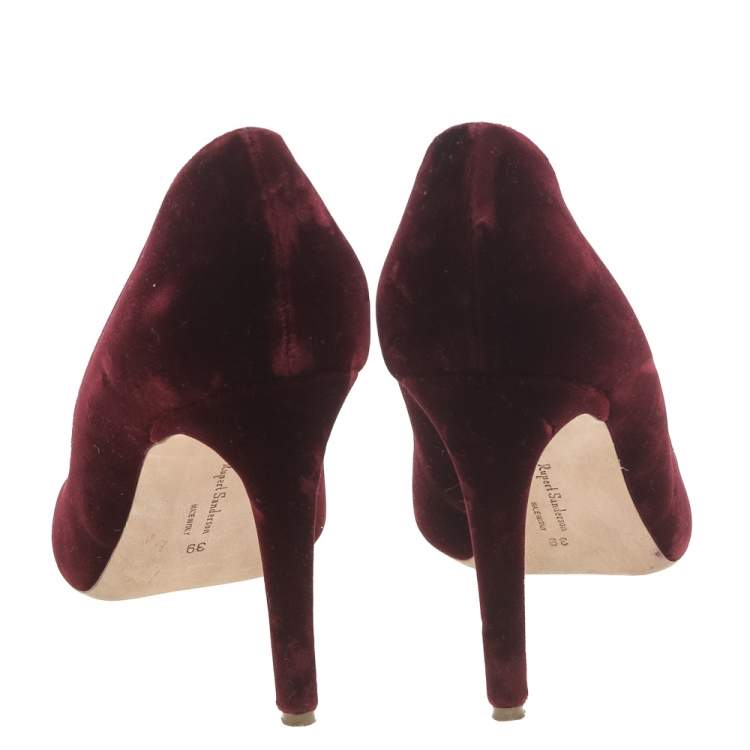 Pre Owned Rupert Sanderson Deep Red Velvet Crystal Embellished Pointed Toe Pumps Size 39