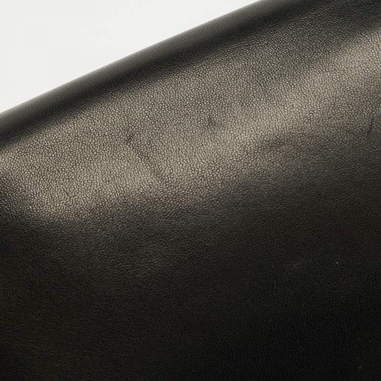 مملوكة مسبقًا Saint Laurent Black Leather Small Kate Flap Shoulder Bag