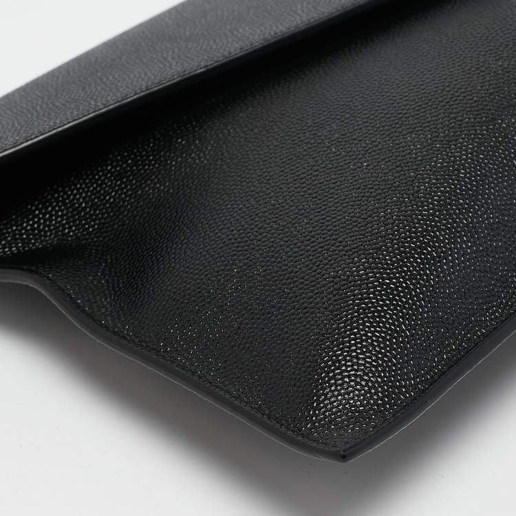 مملوكة مسبقًا Saint Laurent Black Leather Uptown Pouch