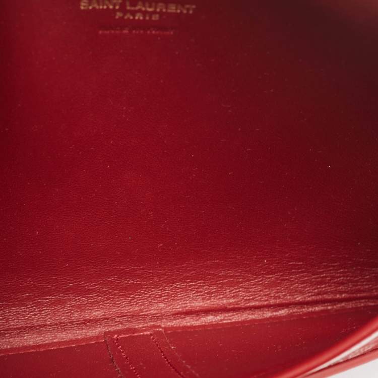 Pre Owned Saint Laurent Red Patent Leather Paloma Envelope Clutch