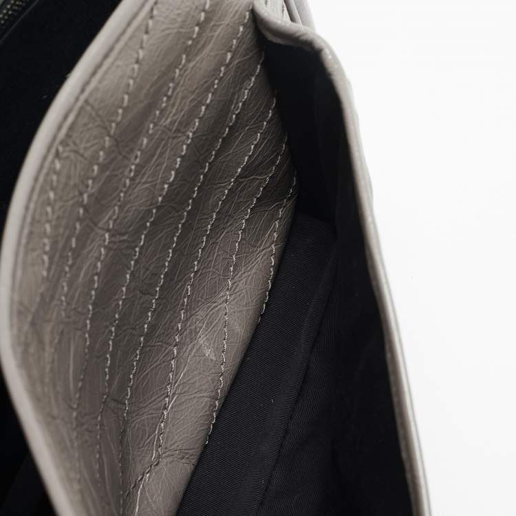 Pre Owned Saint Laurent Grey Crinkled Leather Large Niki Shoulder Bag