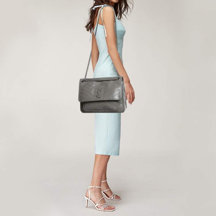 Pre Owned Saint Laurent Grey Crinkled Leather Large Niki Shoulder Bag