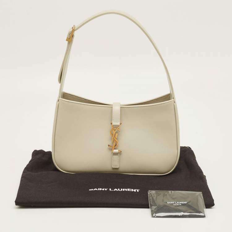 Pre Owned Saint Laurent Ivory Leather LE 5 À 7 Shoulder Bag