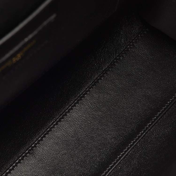 Pre Owned Saint Laurent Manhattan Medium Black Leather Shoulder Bag