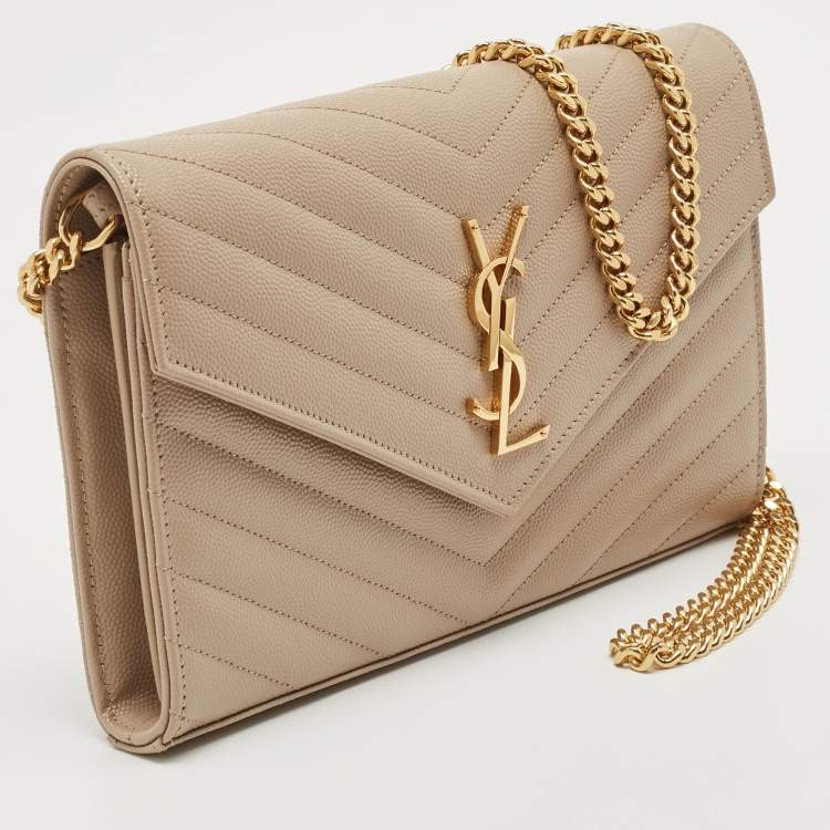 مملوكة مسبقًا Saint Laurent Beige Leather Cassandra Wallet on Chain