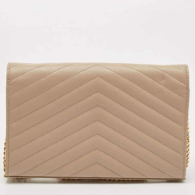 مملوكة مسبقًا Saint Laurent Beige Leather Cassandra Wallet on Chain