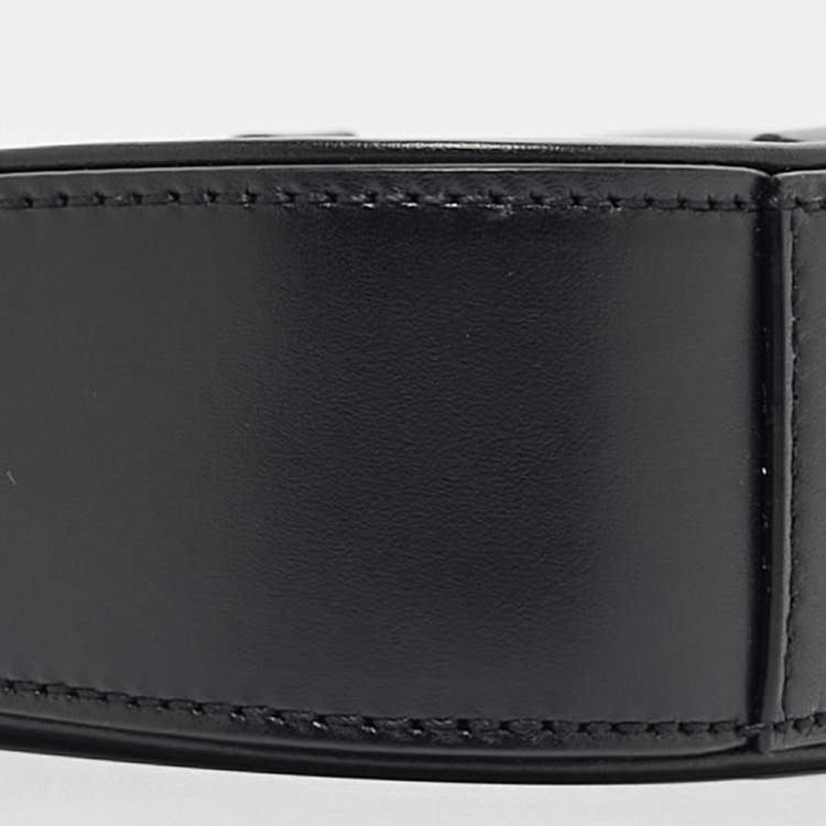 Pre Owned Saint Laurent Black Leather Mini LE 5 À 7 Shoulder Bag