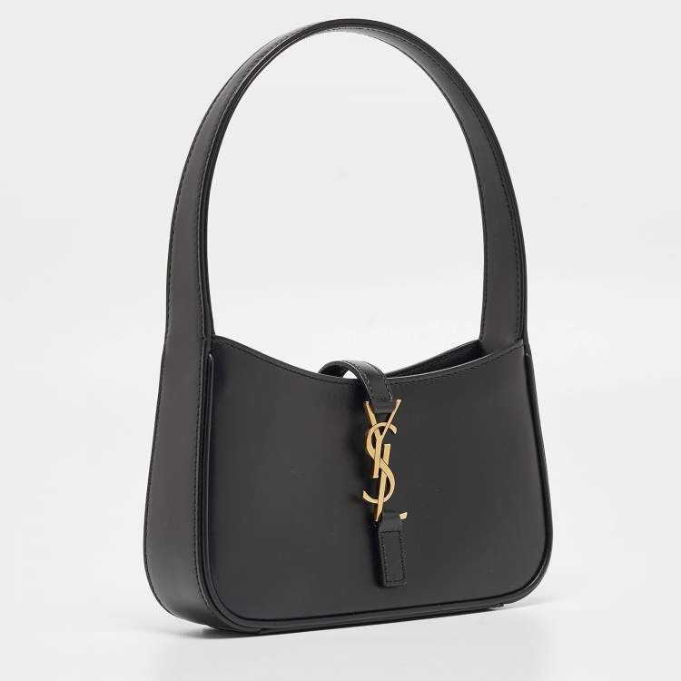 Pre Owned Saint Laurent Black Leather Mini LE 5 À 7 Shoulder Bag