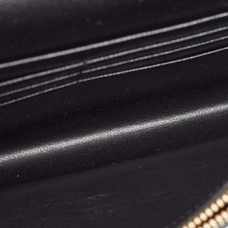 Pre Owned Saint Laurent Black Matelassé Leather Cassandre Wallet on Chain