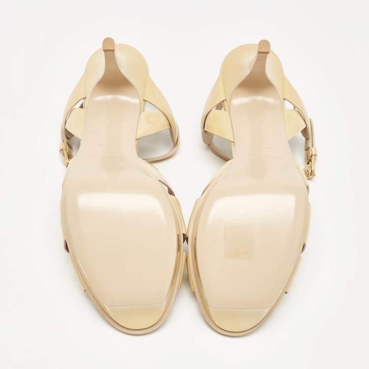 مملوكة مسبقًا Saint Laurent Beige Patent Leather Tribute Platform Sandals 41
