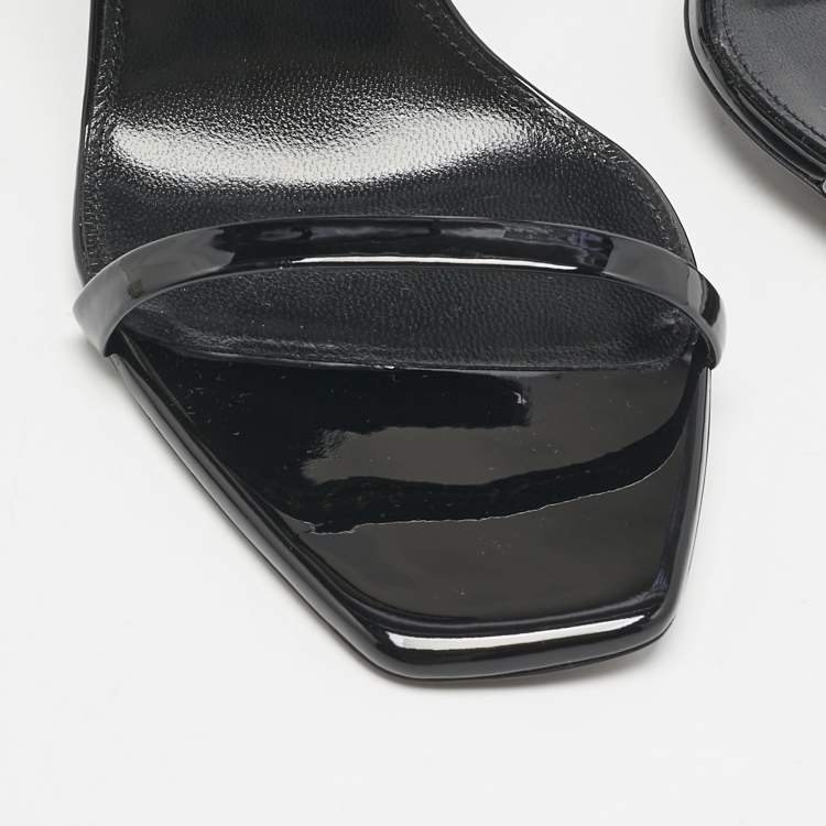 مملوكة مسبقًا Saint Laurent Black Patent Leather Opyum Sandals Size 39.5