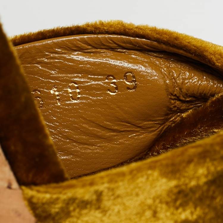 Pre Owned Saint Laurent Gold/Lilac Velvet and Patent Leather Bianca Sandals Size 39