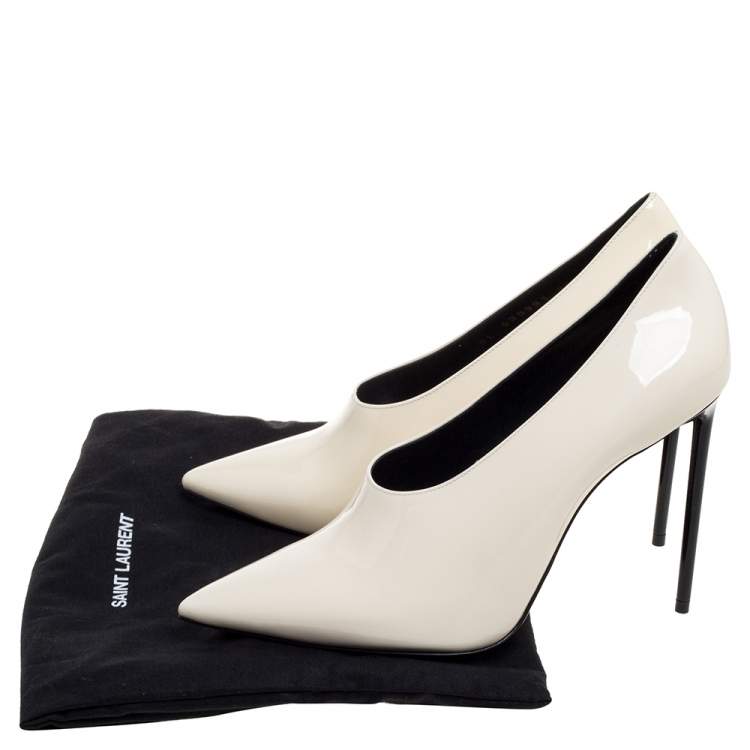 Pre Owned Saint Laurent Paris Cream Patent Leather Teddy Pumps Size 38.5