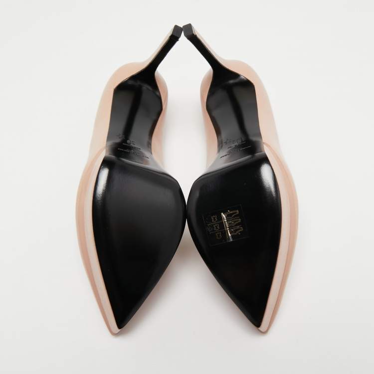 Pre Owned Saint Laurent Beige Lizard Embossed Leather Classic Janis Pumps Size 39