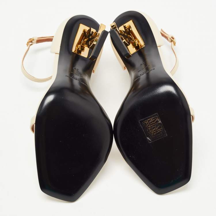 مملوكة مسبقًا Saint Laurent Cream Leather  Opyum Sandals Size 39