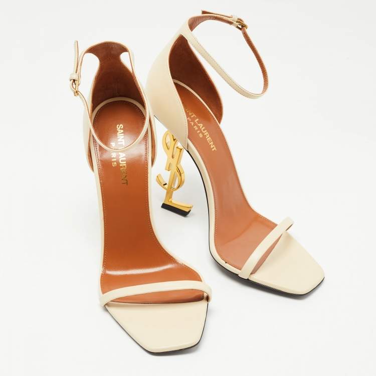 مملوكة مسبقًا Saint Laurent Cream Leather  Opyum Sandals Size 39