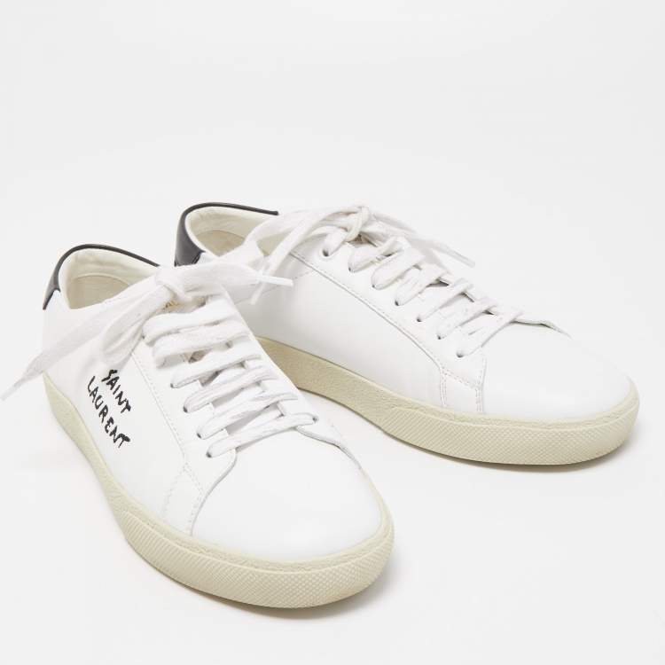 مملوكة مسبقًا Saint Laurent White Leather Court Classic Sneaker Size 39