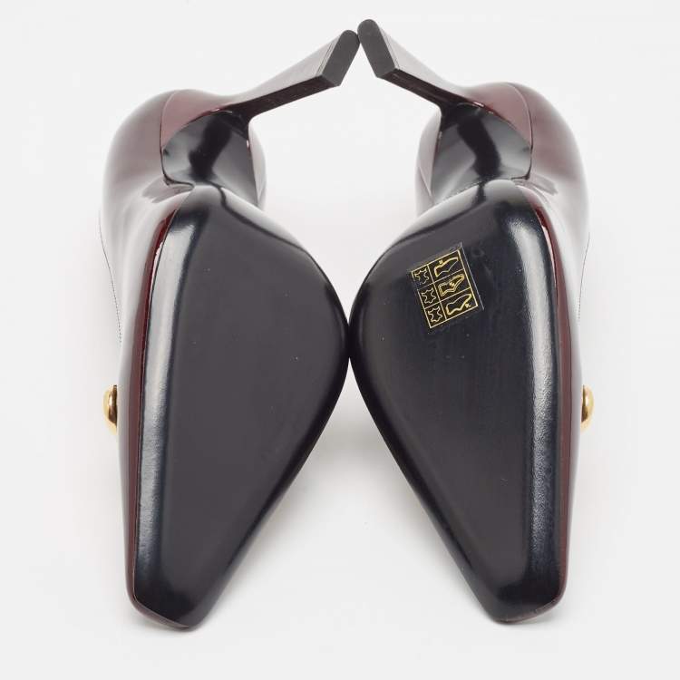 مملوكة مسبقًا Saint Laurent Burgundy Patent Leather Chain Pumps Size 38