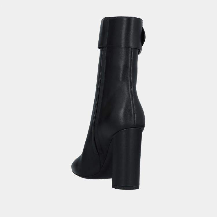 مملوكة مسبقًا Saint Laurent Leather Mid Calf Boots Size 40