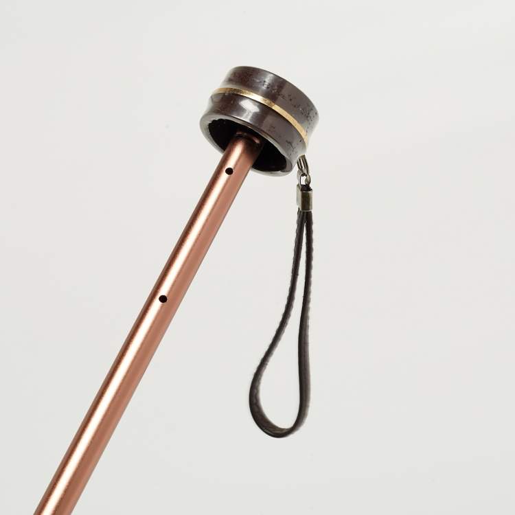 Pre Owned مظلة قابلة للطي سان لوران شعار مقلم أزرق بحري معدن ونيلون