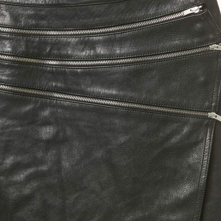 مملوكة مسبقًا Saint Laurent Paris Black Leather Zip Detail Mini Skirt S