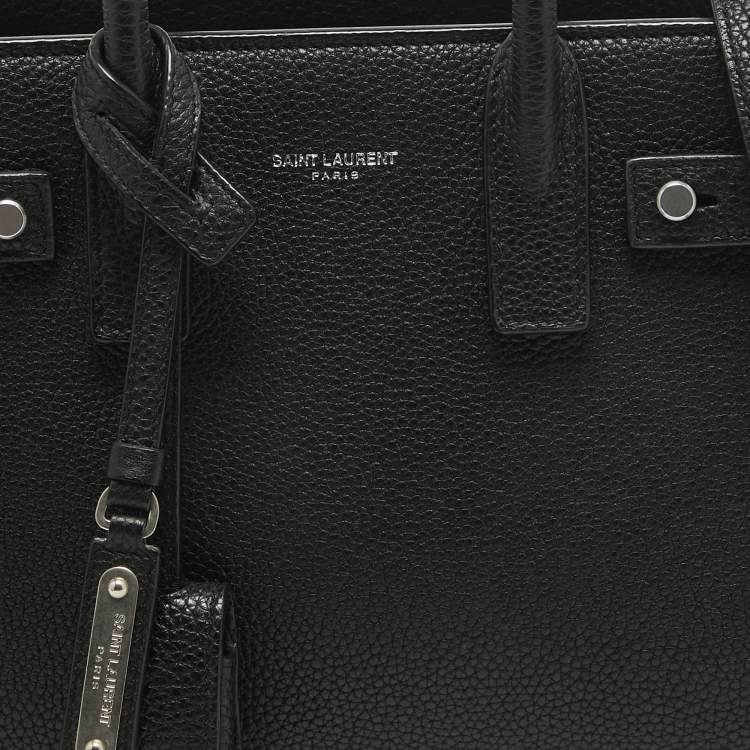 مملوكة مسبقًا Saint Laurent Black Leather Nano Classic Sac De Jour Tote