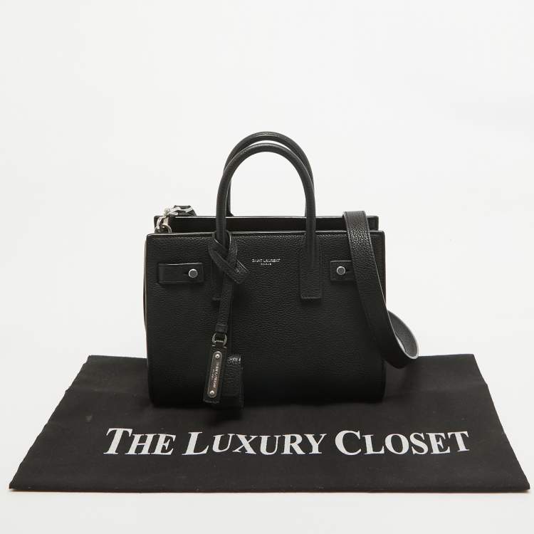مملوكة مسبقًا Saint Laurent Black Leather Nano Classic Sac De Jour Tote