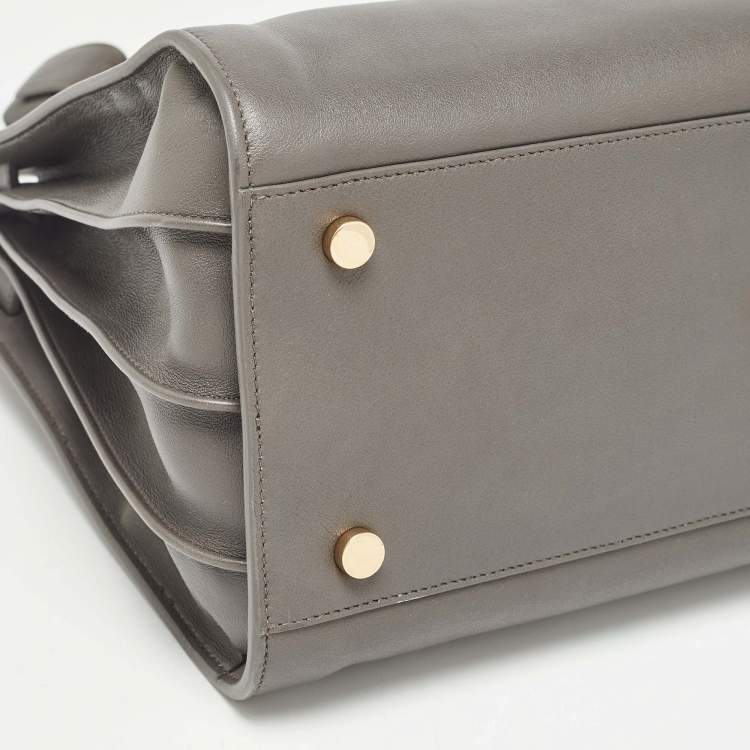Pre Owned Saint Laurent Grey Leather Small Classic Sac De Jour Tote