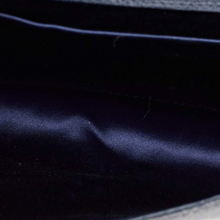 مملوكة مسبقًا Yves Saint Laurent Navy Blue Leather Y-Ligne Clutch