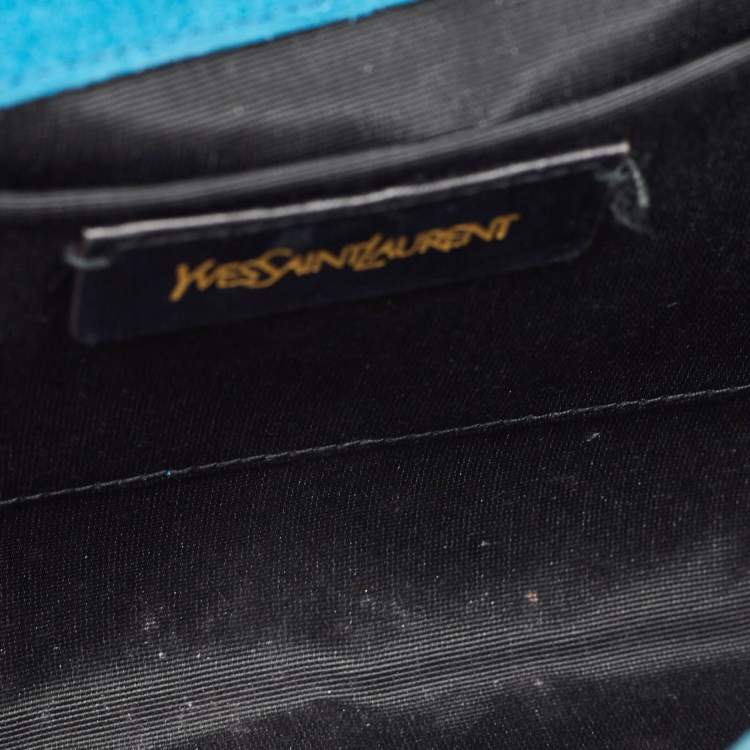 مملوكة مسبقًا Saint Laurent Teal Green Patent Leather Y Line Clutch
