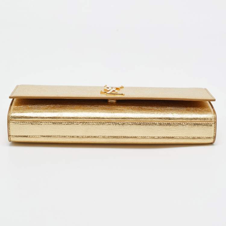 Pre Owned Saint Laurent Gold Leather Cassandre Clutch
